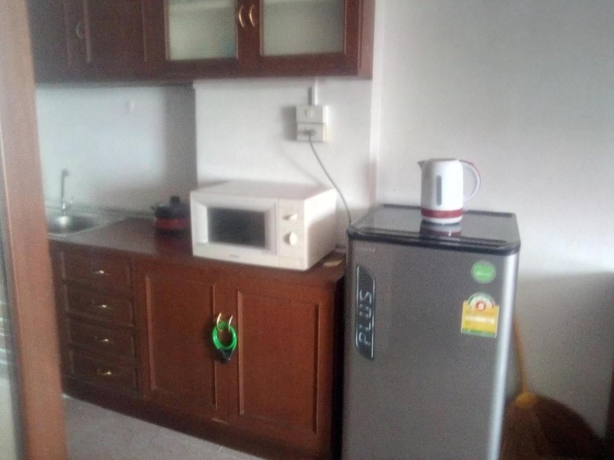 View Talay #1 = Jomtien Call Me +66-8-68409-206 Appartement Pattaya